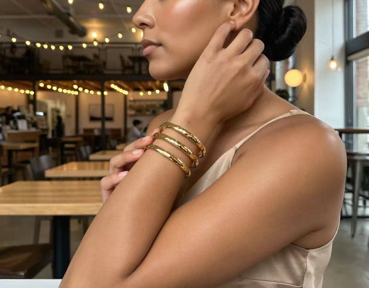 Τριπλό σταθερό βραχιόλι (Bangle) από χρυσό ανοξείδωτο ατσάλι